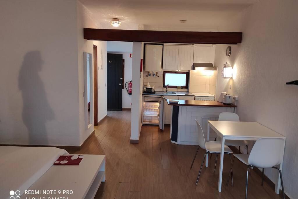 Fabulous Sea View Studio Near Old Town البوفيرا المظهر الخارجي الصورة
